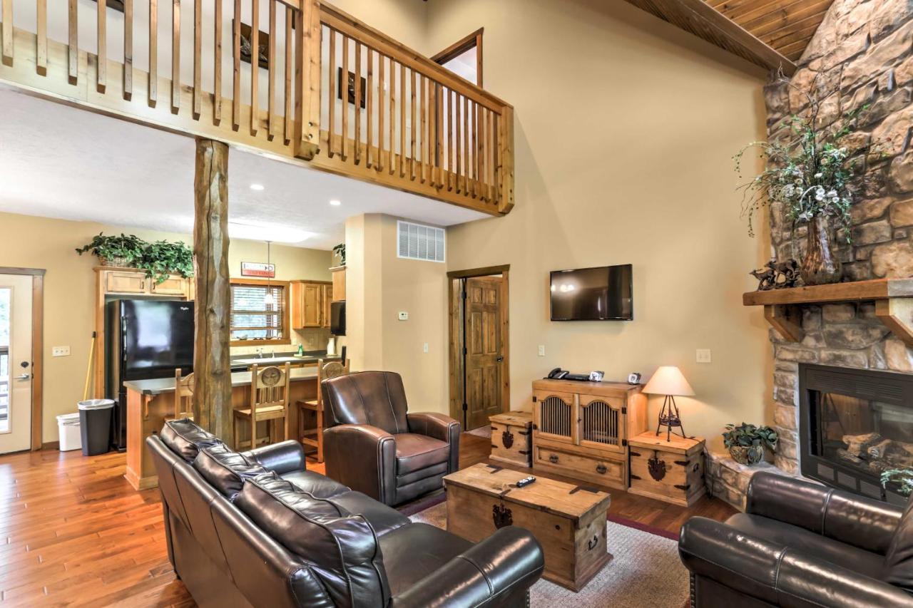 Branson Home With Game Room, Near Silver Dollar City Kültér fotó